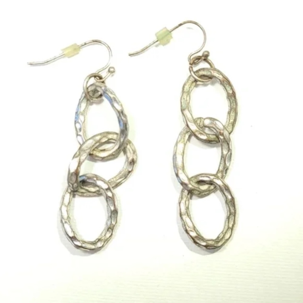 { ❤️ $5 } Hammered Chain Link Earrings